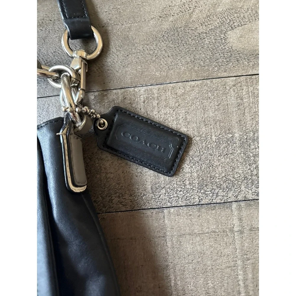 Coach B1393-F23084 Kristin Spectator Hobo Black White Convertible Y2K - Picture 5 of 10